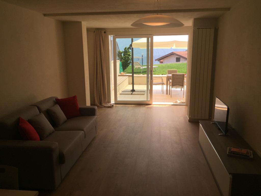 Anna Apartments Castro  Buitenkant foto